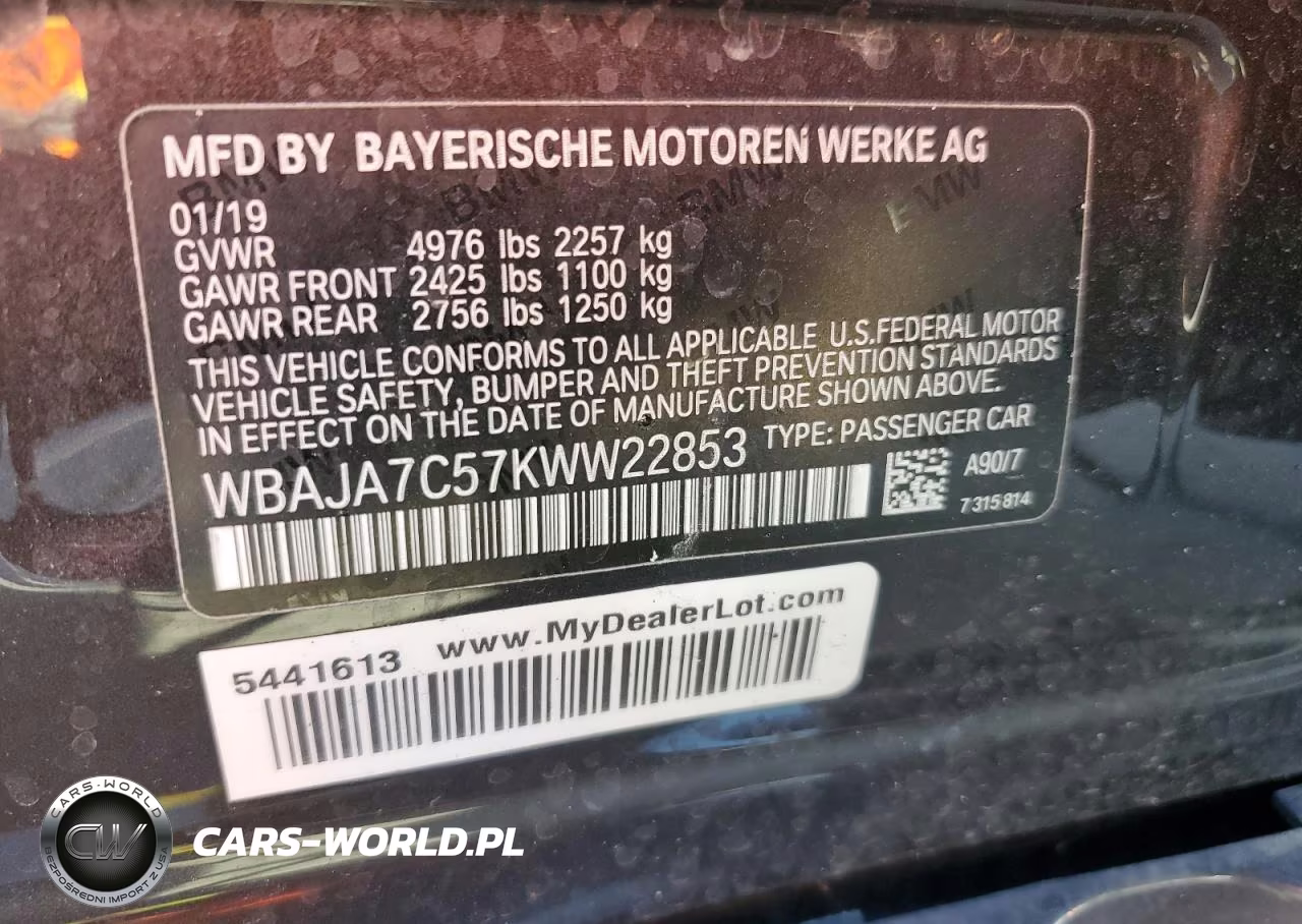 2019 BMW 530 Xi VIN:WBAJA7C57KWW22853 - 12