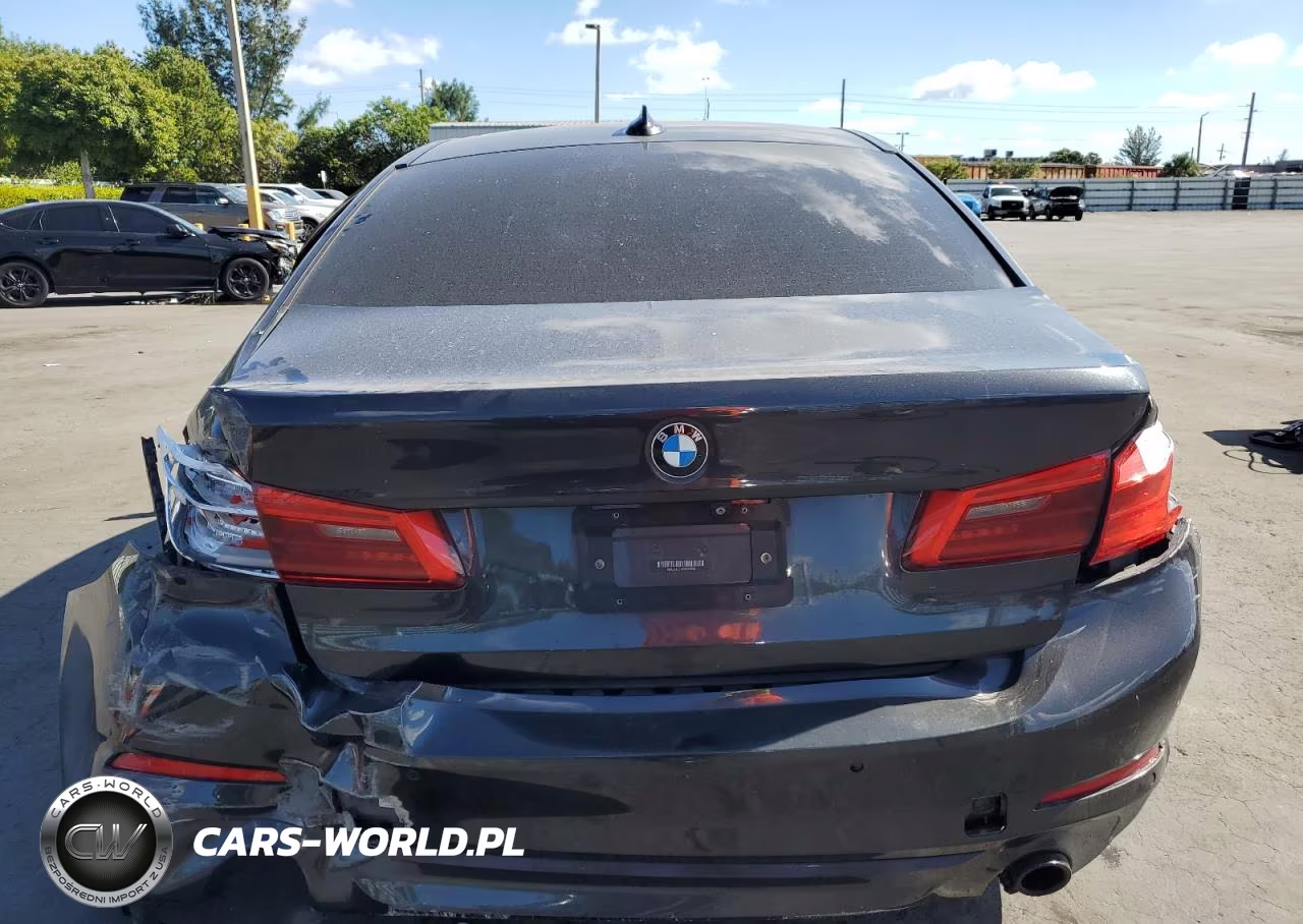 2019 BMW 530 Xi VIN:WBAJA7C57KWW22853 - 6