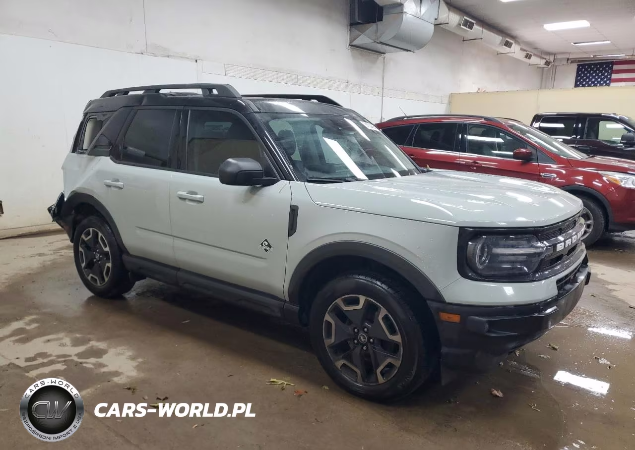 2022 Ford Bronco Sport Outer Banks VIN:3FMCR9C66NRE30108 - 4