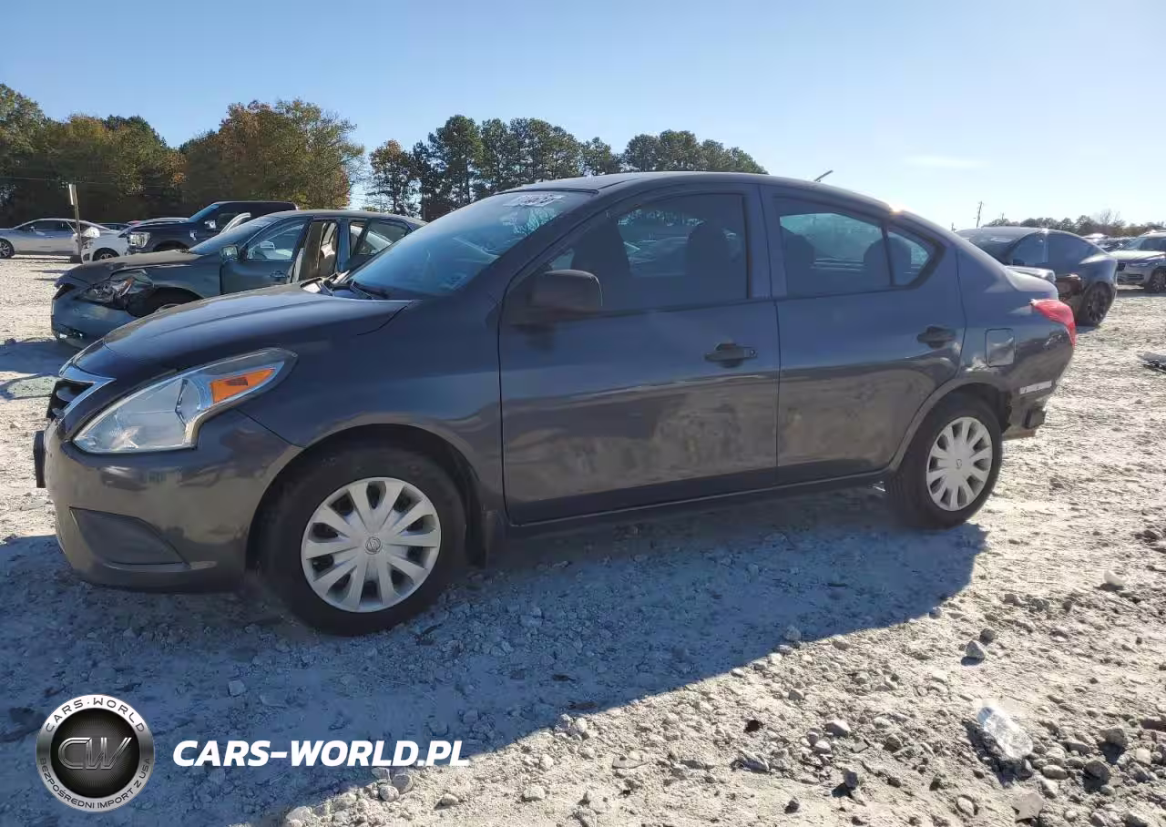 2015 Nissan Versa S