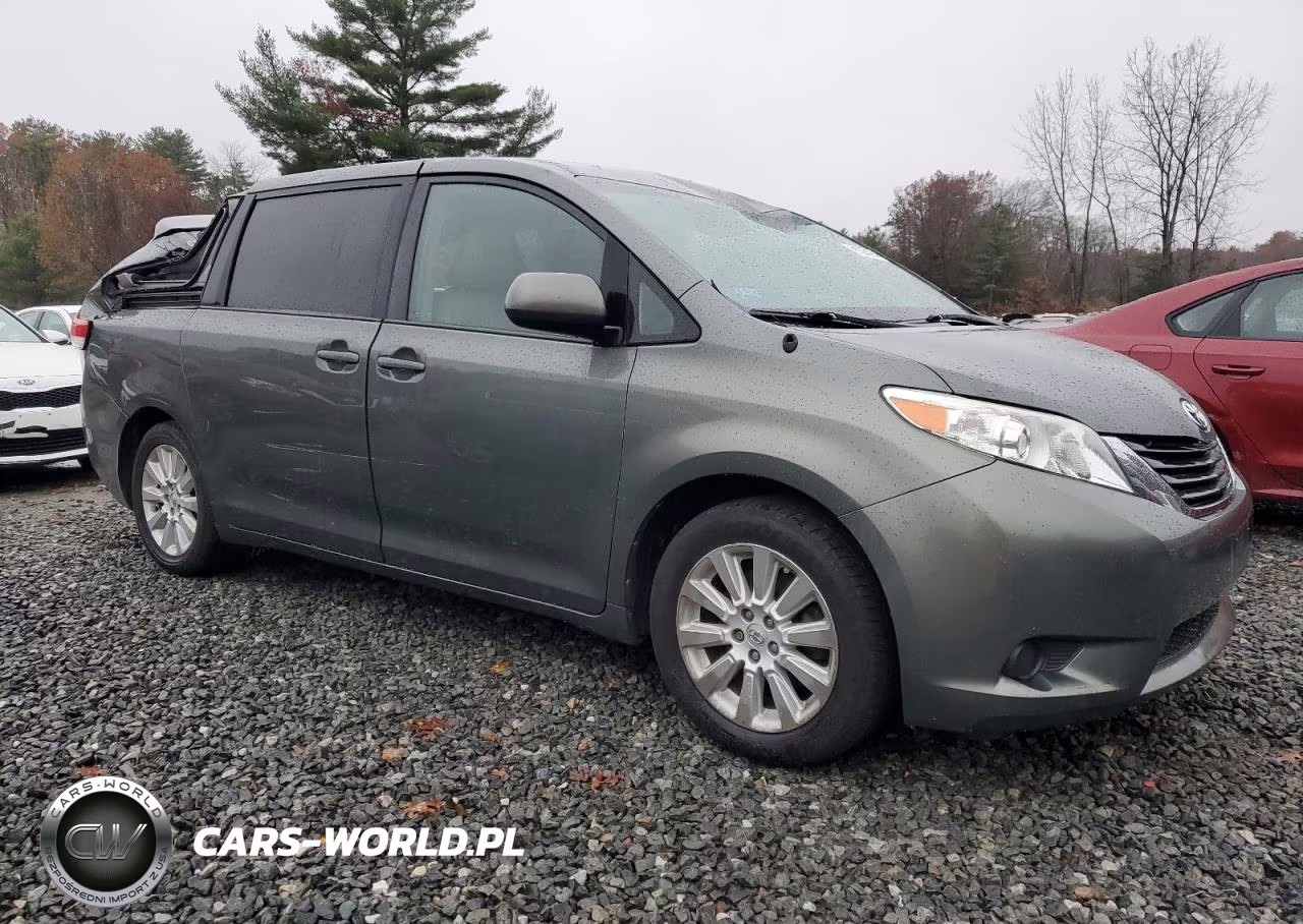 2014 Toyota Sienna Le 7-Passenger VIN:5TDJK3DC6ES091896 - 4