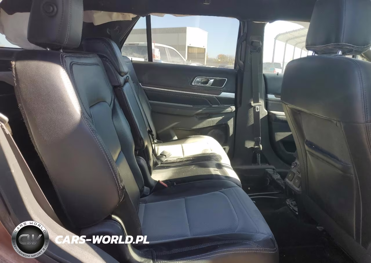 2017 Ford Explorer Limited VIN:1FM5K8F84HGC34250 - 11