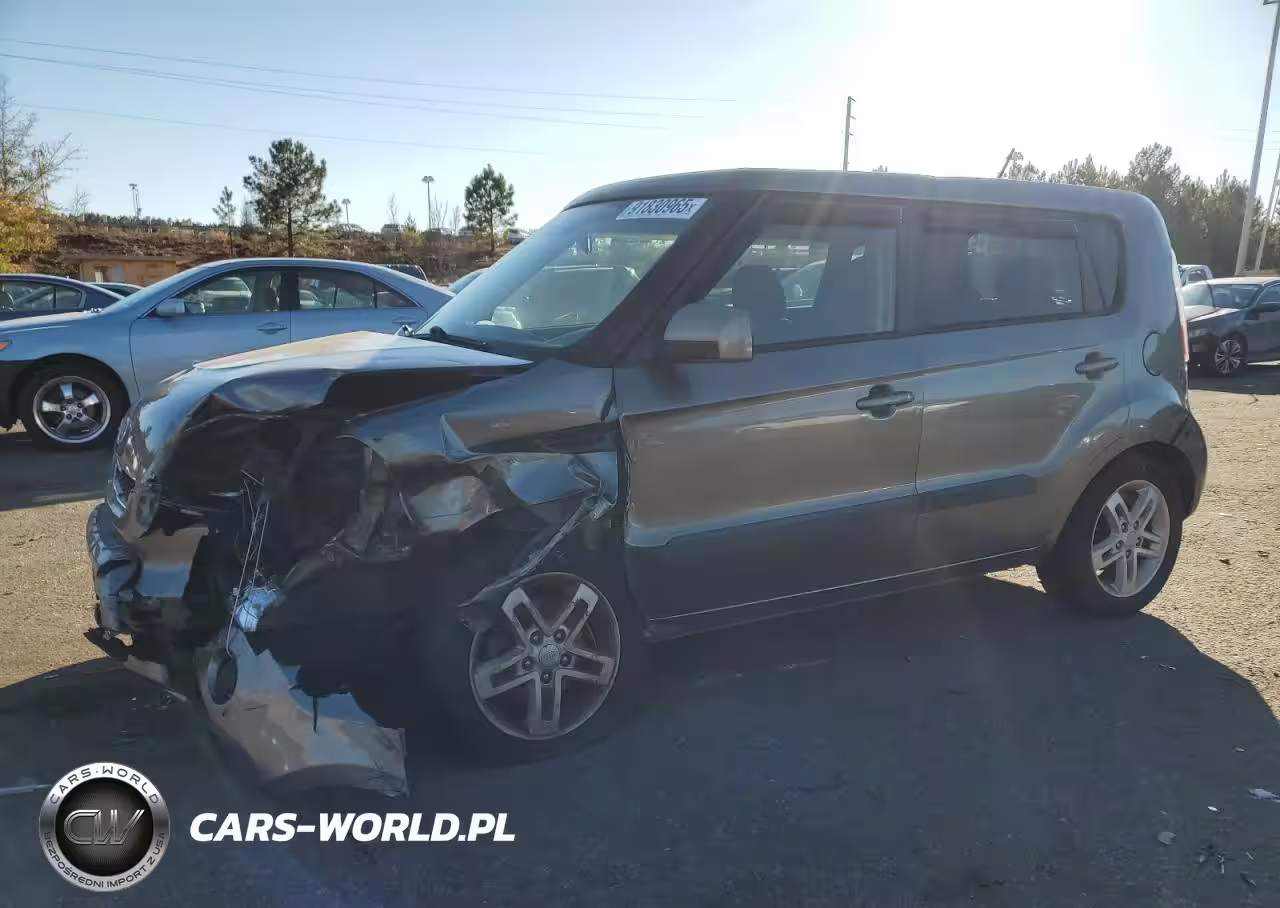 2011 Kia Soul +