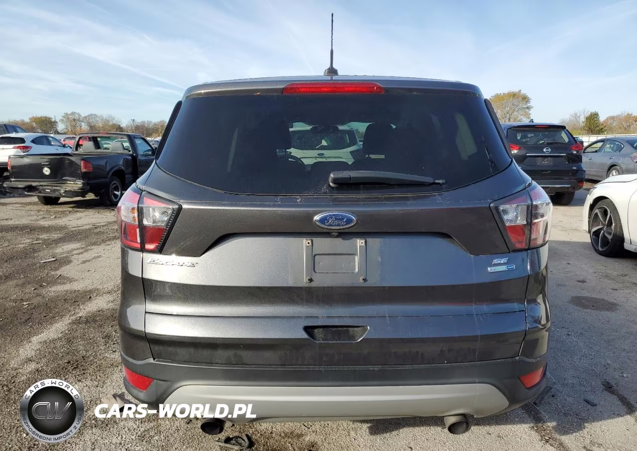 2017 Ford Escape Se VIN:1FMCU9GD6HUA78815 - 6