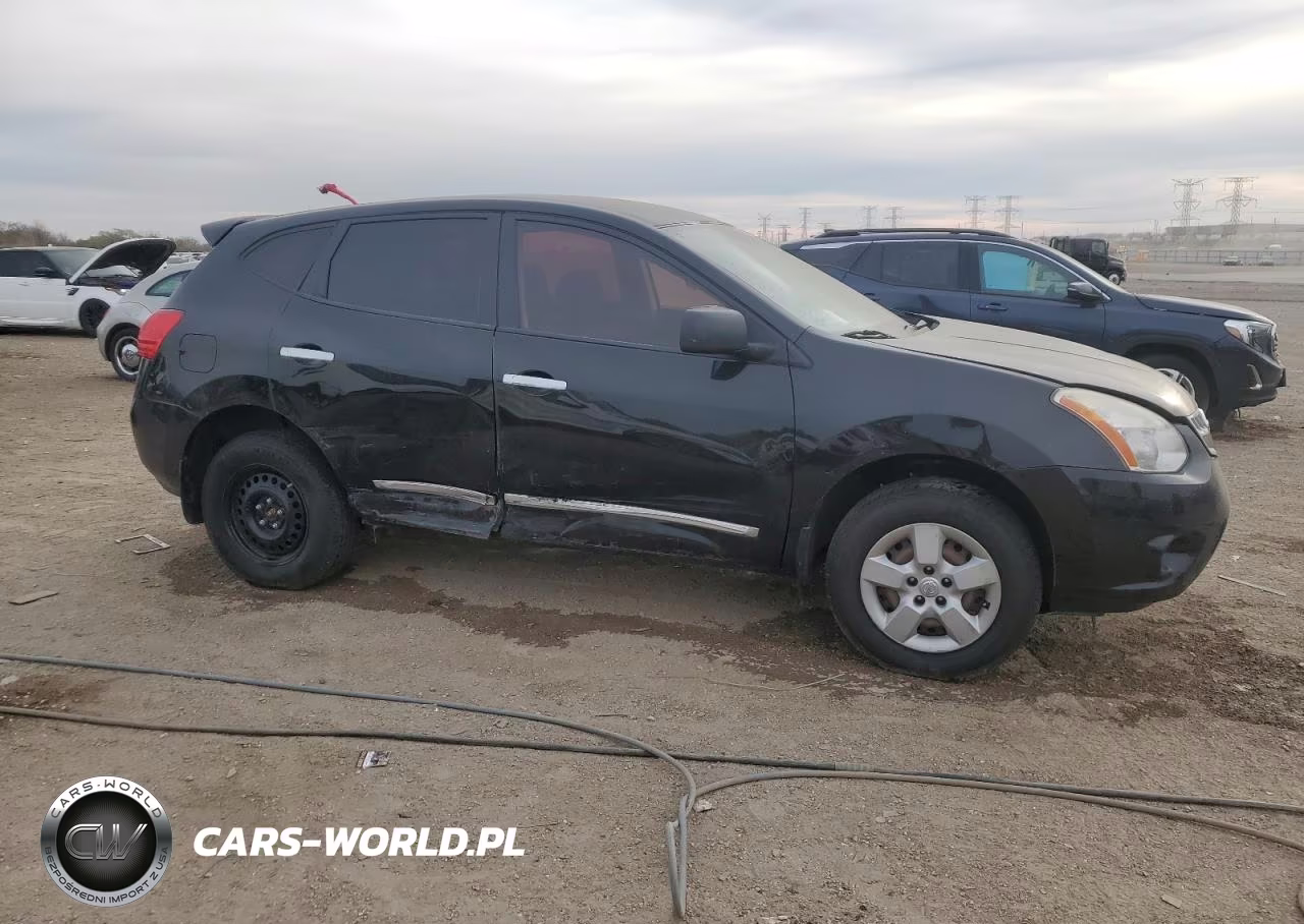 2013 Nissan Rogue S VIN:JN8AS5MV4DW650667 - 4