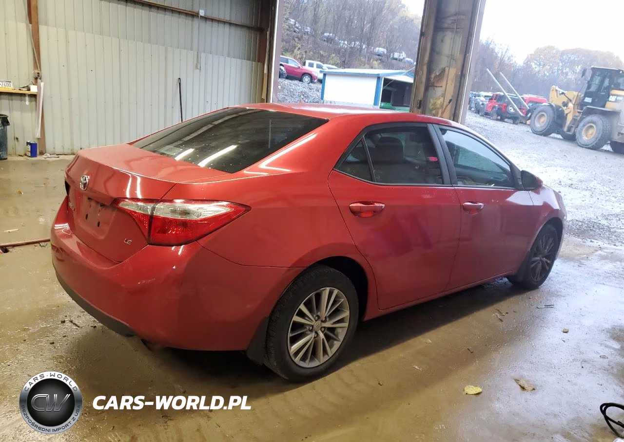 2014 Toyota Corolla L VIN:5YFBURHEXEP070040 - 3