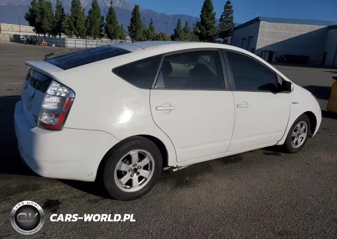 2008 Toyota Prius VIN:JTDKB20U387783982 - 3