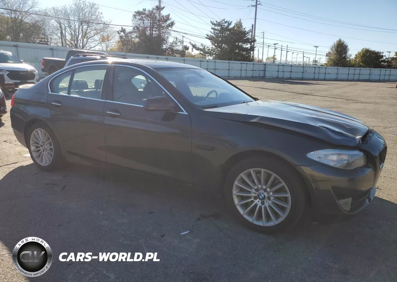 2013 BMW 535 Xi VIN:WBAFU7C53DDU68525 - 4