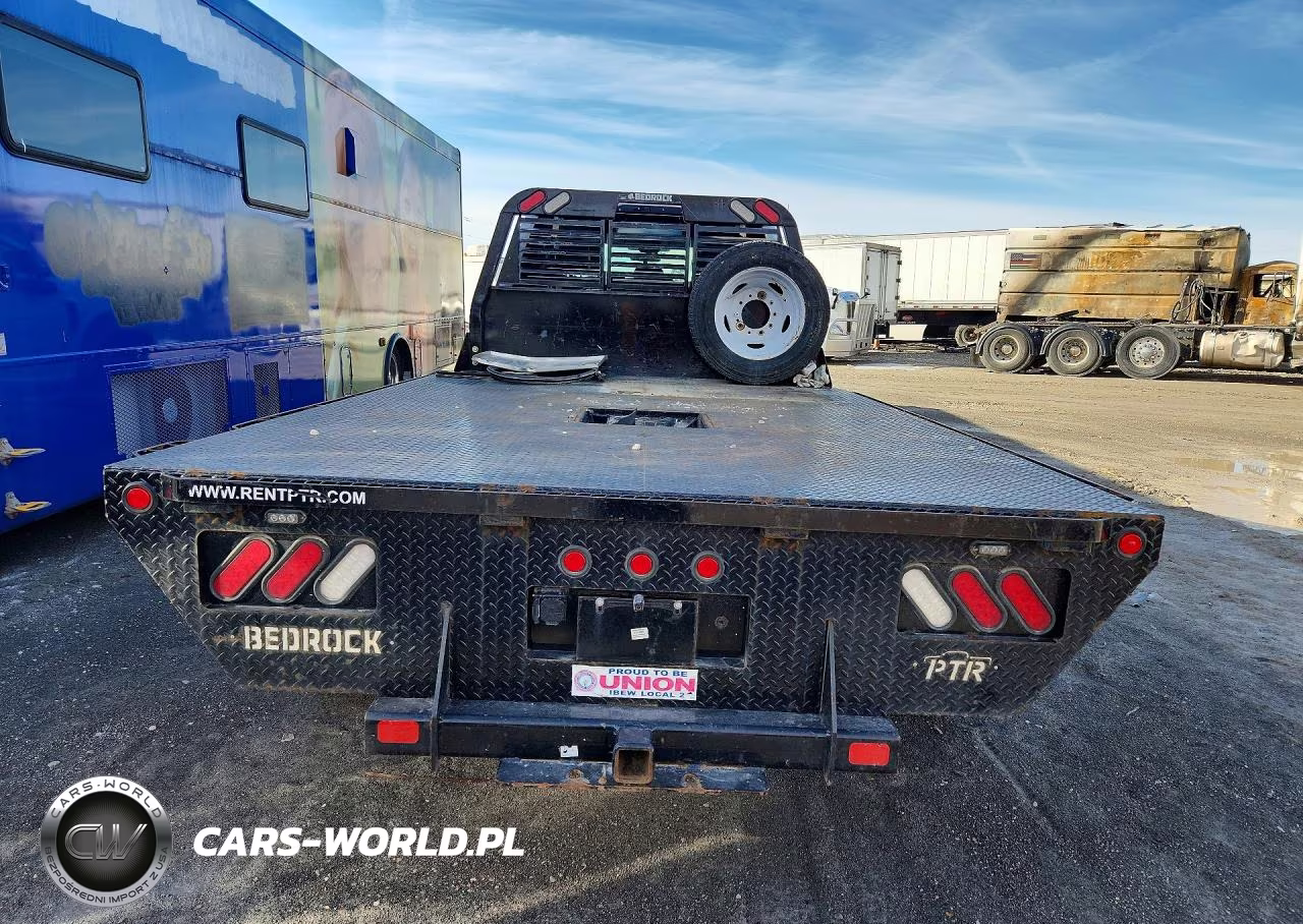 2022 Ford F550 Super Duty Flatbed Truck VIN:1FD0W5HT2NEC71061 - 6