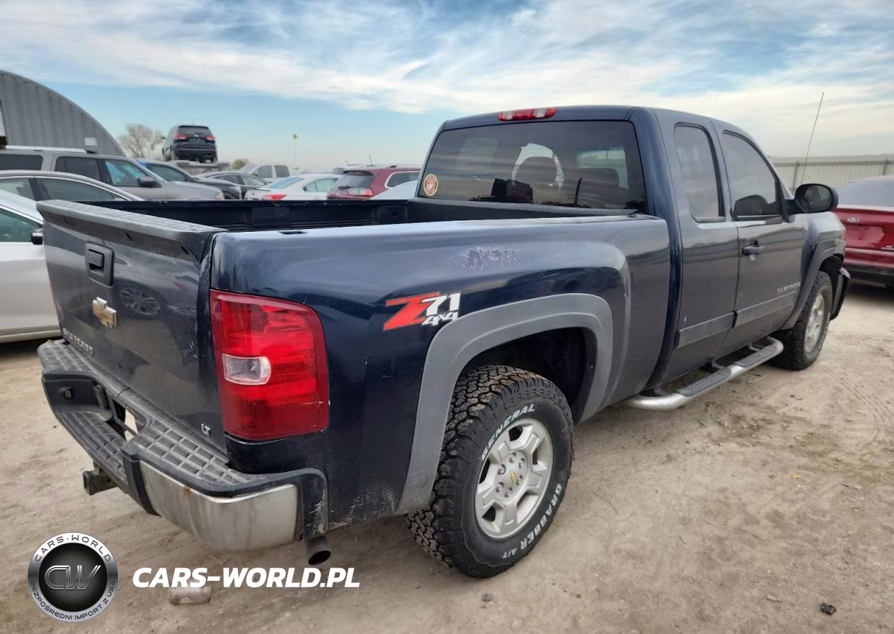 2007 Chevrolet Silverado K1500 VIN:2GCEK19J071666128 - 3