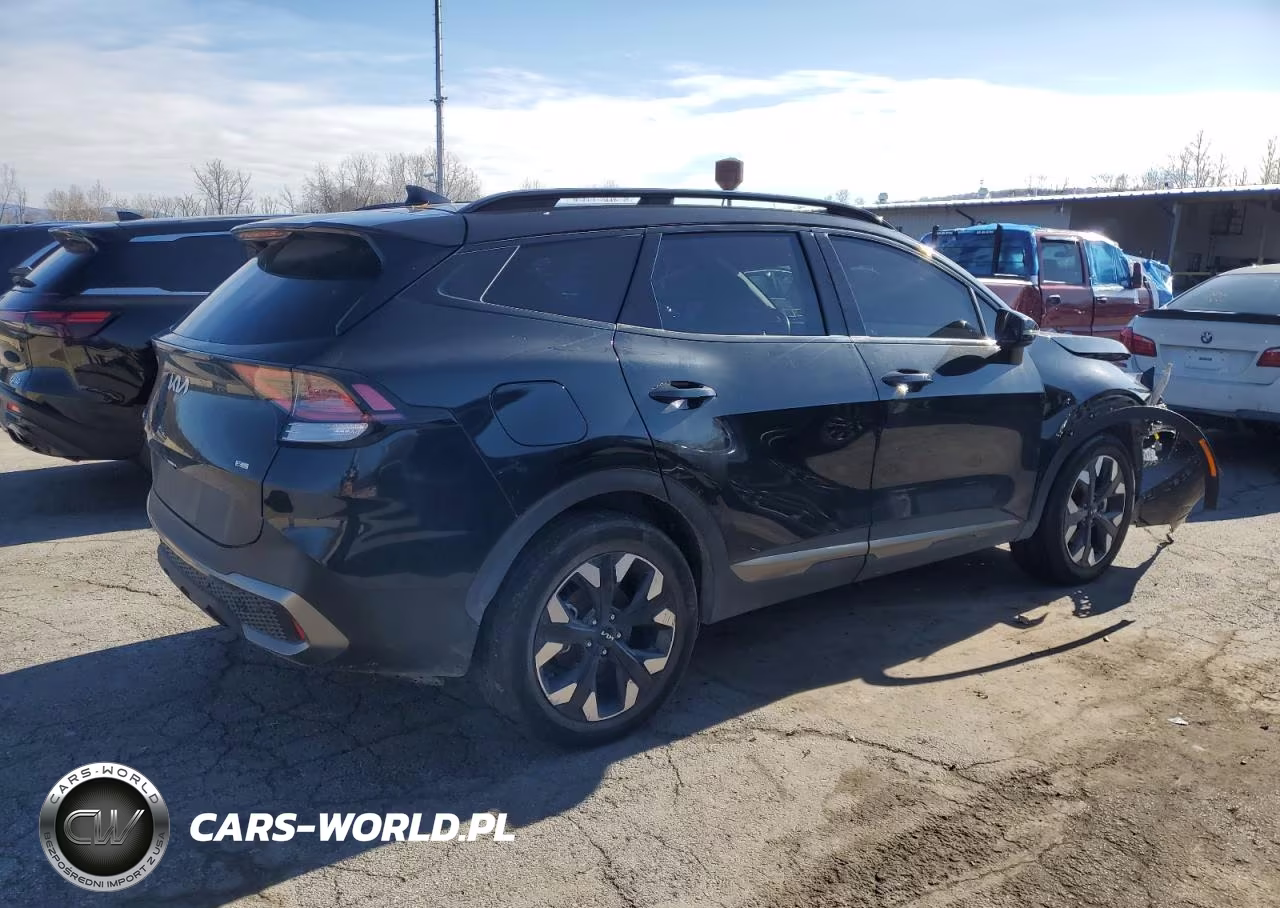 2024 Kia Sportage X Line VIN:KNDPYDDH3R7121172 - 3