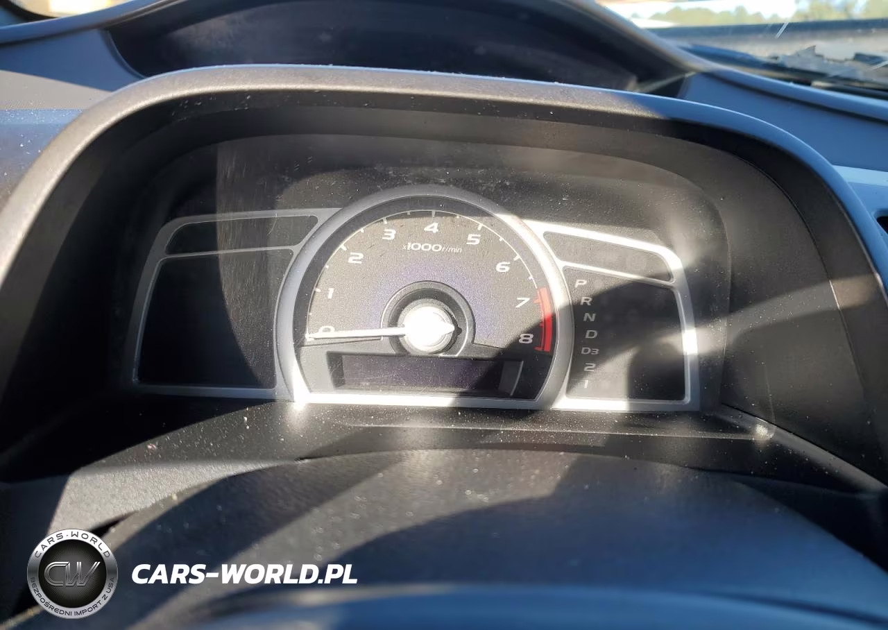 HONDA CIVIC VIN:2HGFG12608H524318 - 9