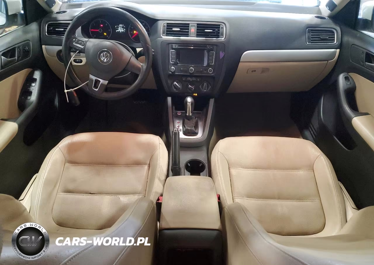 2012 Volkswagen Jetta Tdi VIN:3VWLL7AJXCM368737 - 8