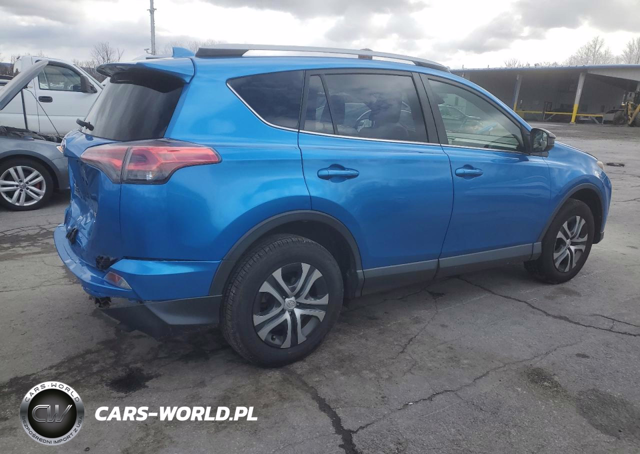 2017 Toyota Rav4 Le VIN:JTMBFREV6HJ156758 - 3
