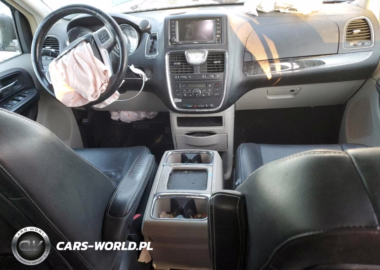 2012 Chrysler Town & Country Touring L VIN:2C4RC1CG9CR117616 - 8