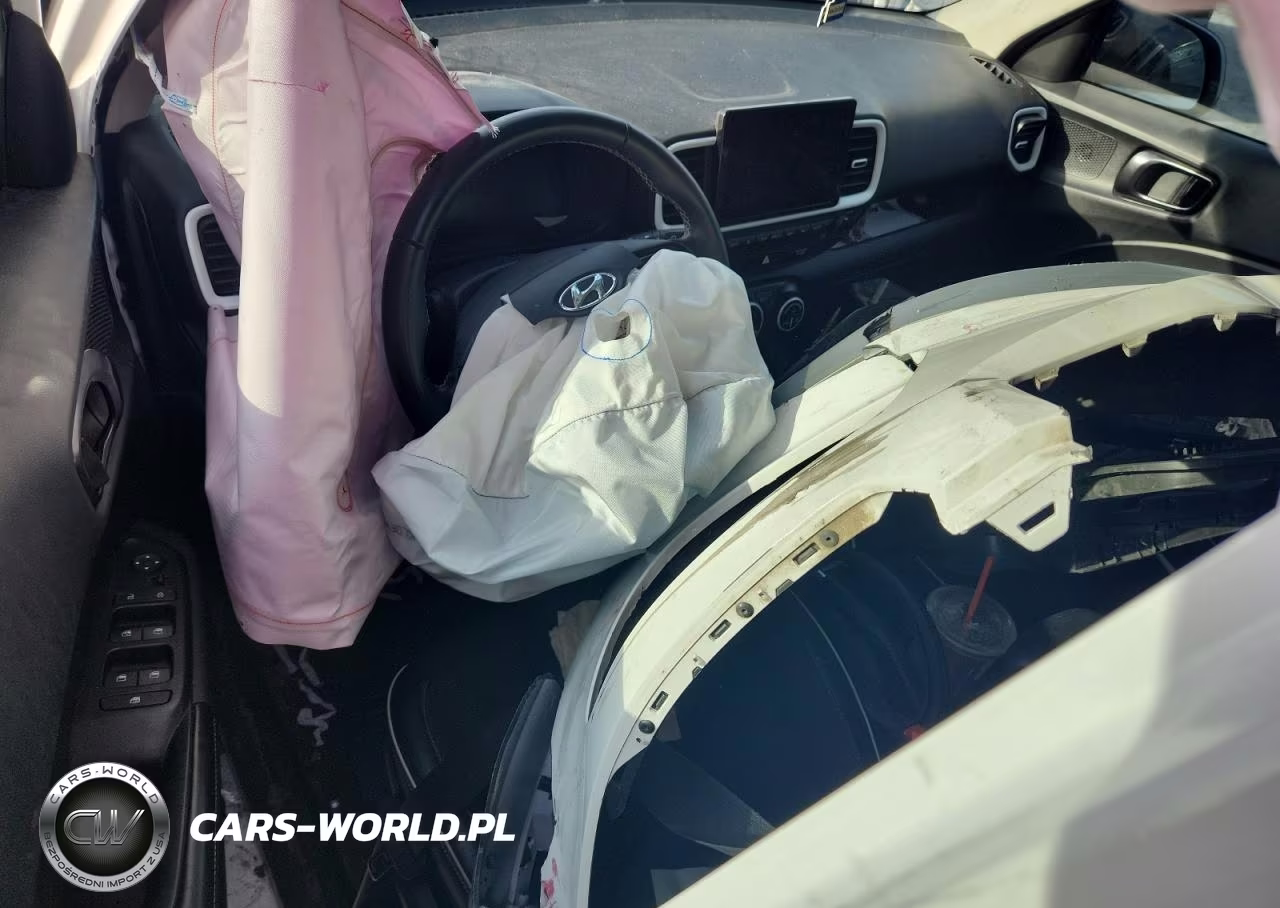 2023 Hyundai Venue Sel VIN:KMHRC8A35PU235028 - 8
