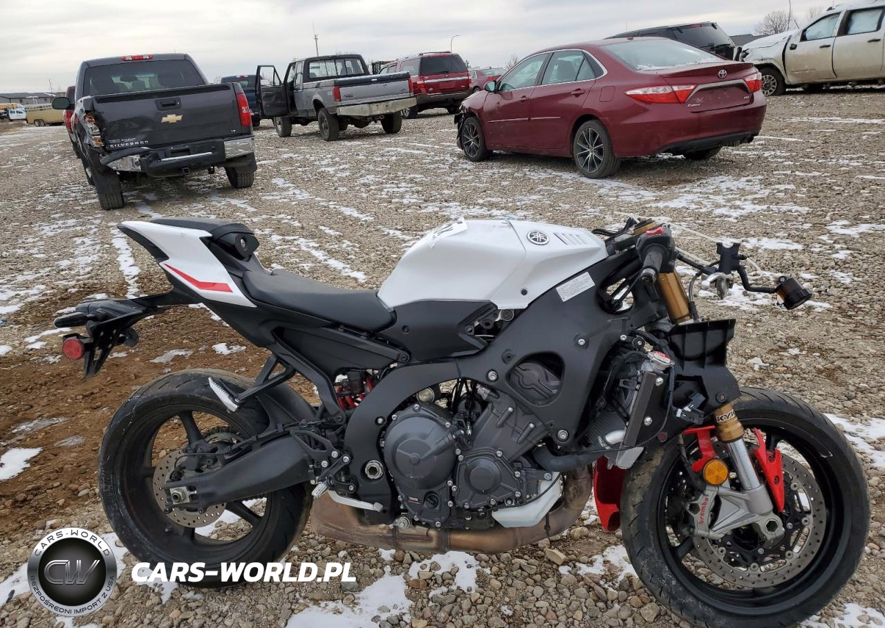 2025 Yamaha Yzf890