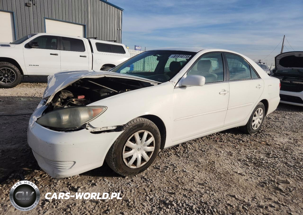 2005 Toyota Camry Le