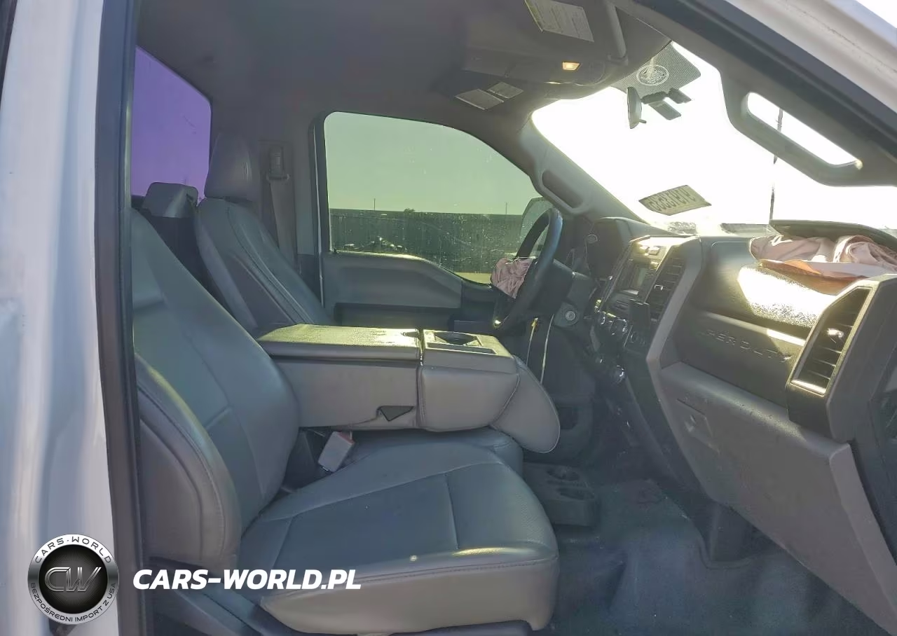 2019 Ford F250 Super Duty VIN:1FTBF2A69KEC13802 - 10