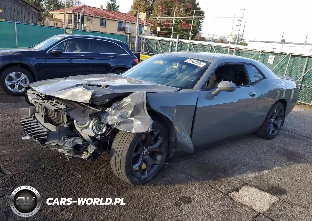 2018 Dodge Challenger Sxt
