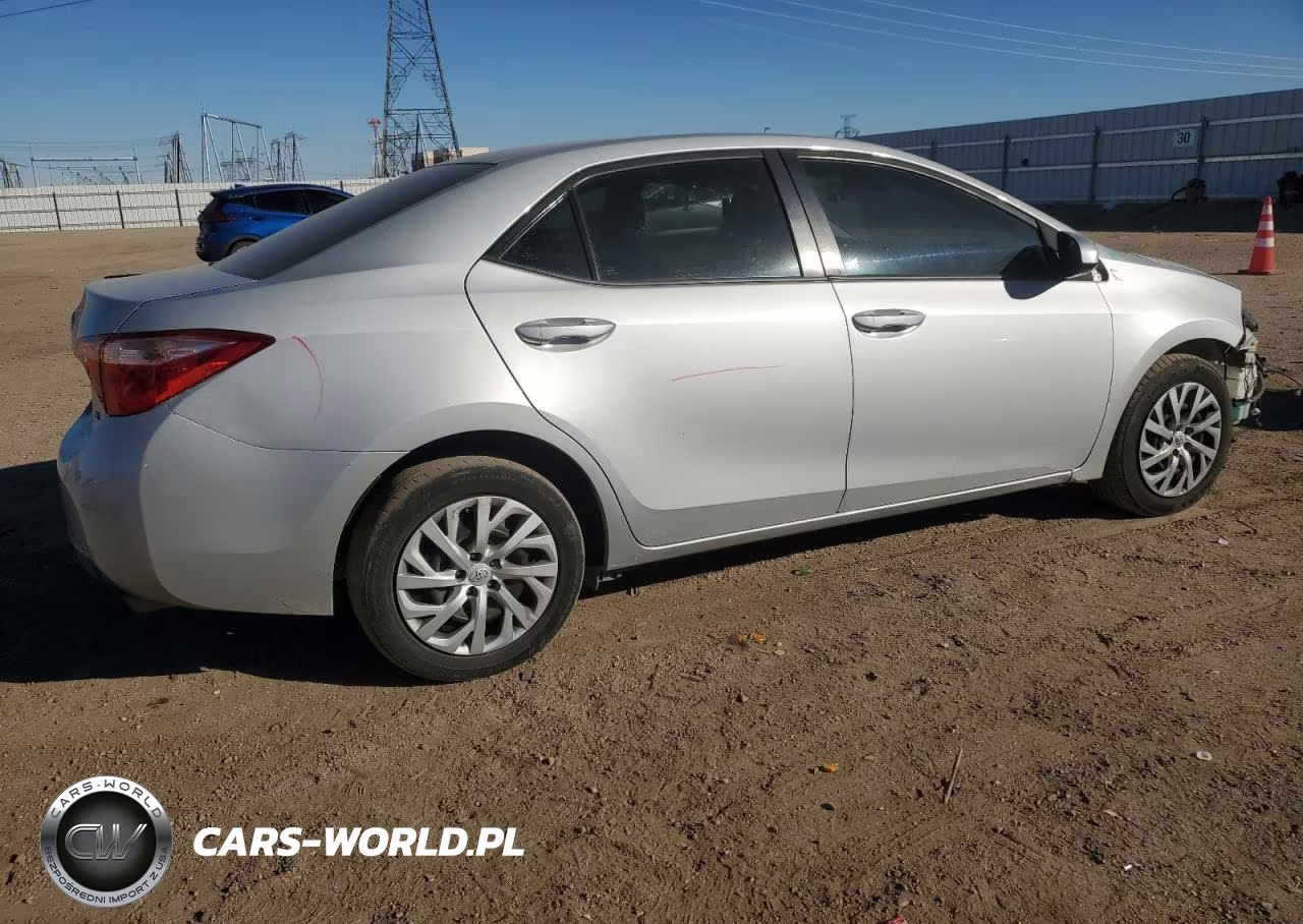 2017 Toyota Corolla L VIN:2T1BURHE0HC816788 - 3