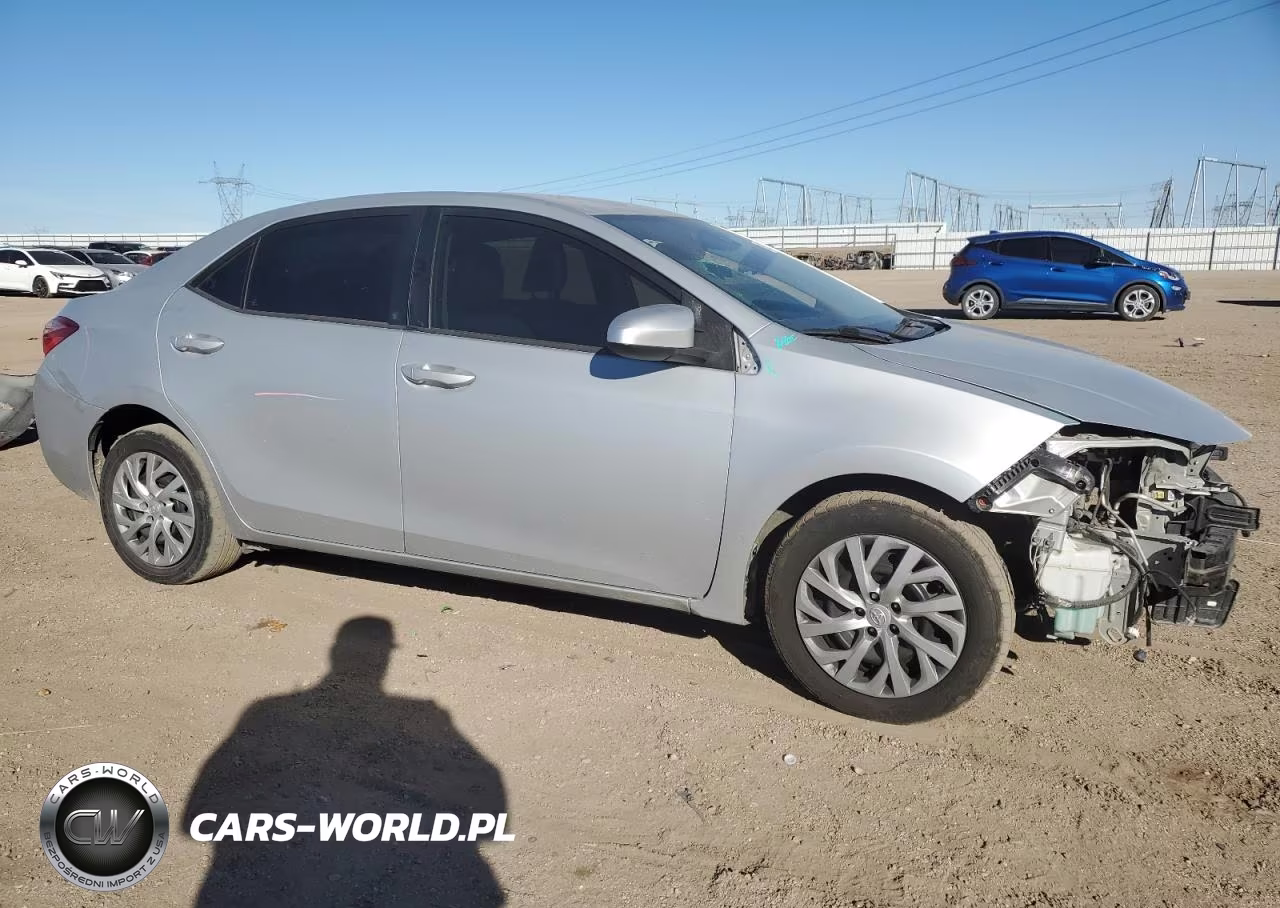 2017 Toyota Corolla L VIN:2T1BURHE0HC816788 - 4