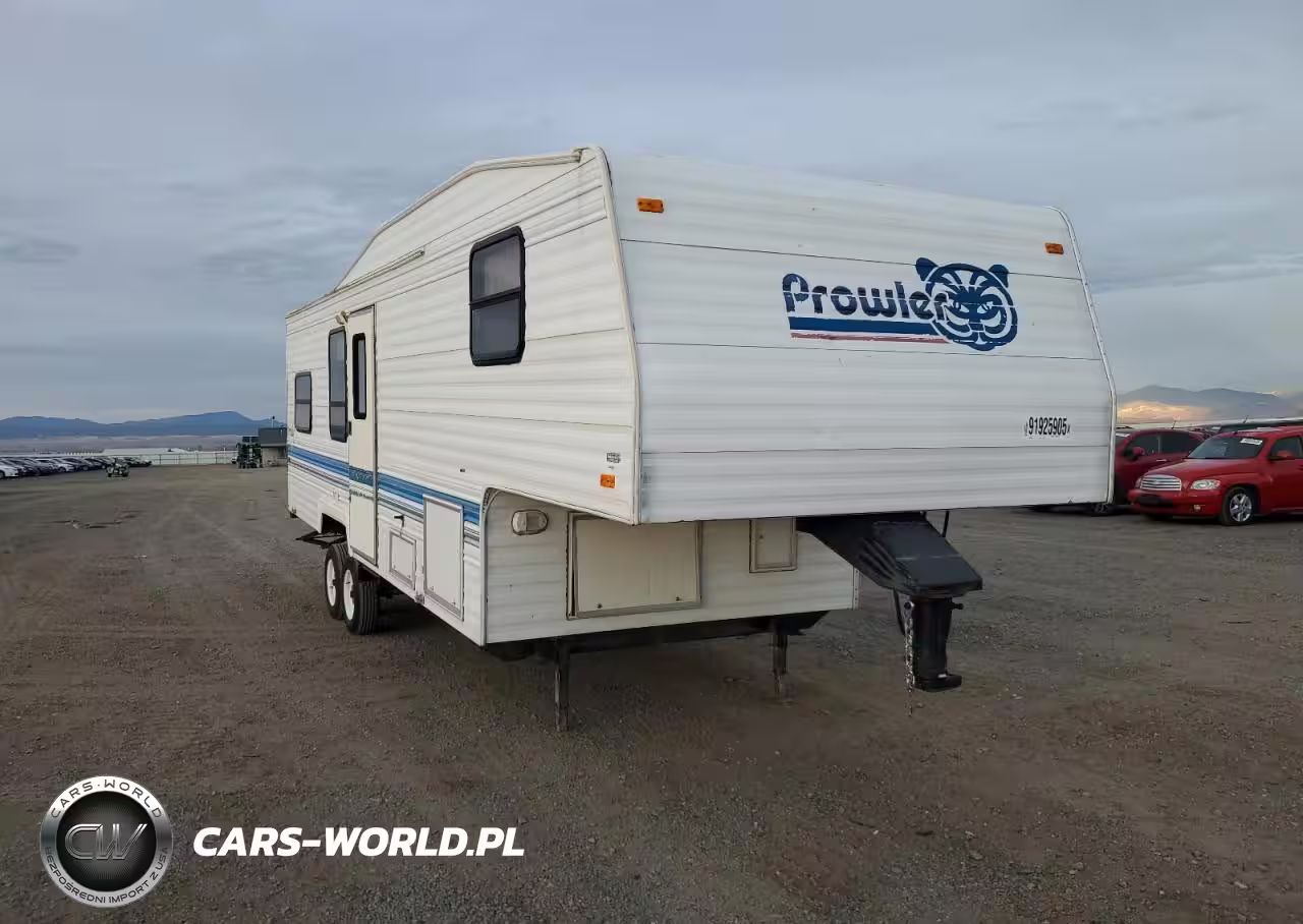 1995 Fleetwood Prowler - Camper