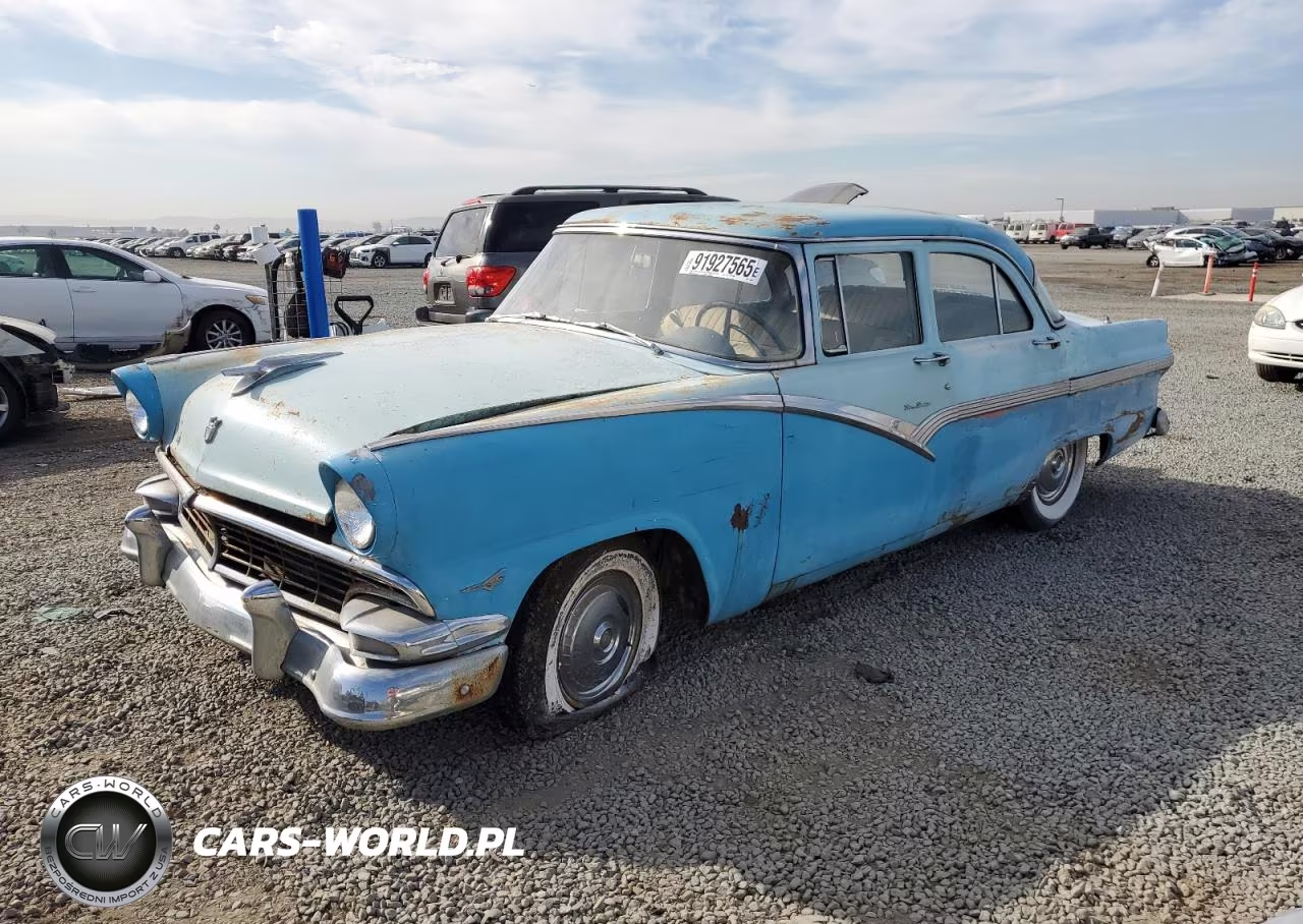 1956 Ford Fairlane