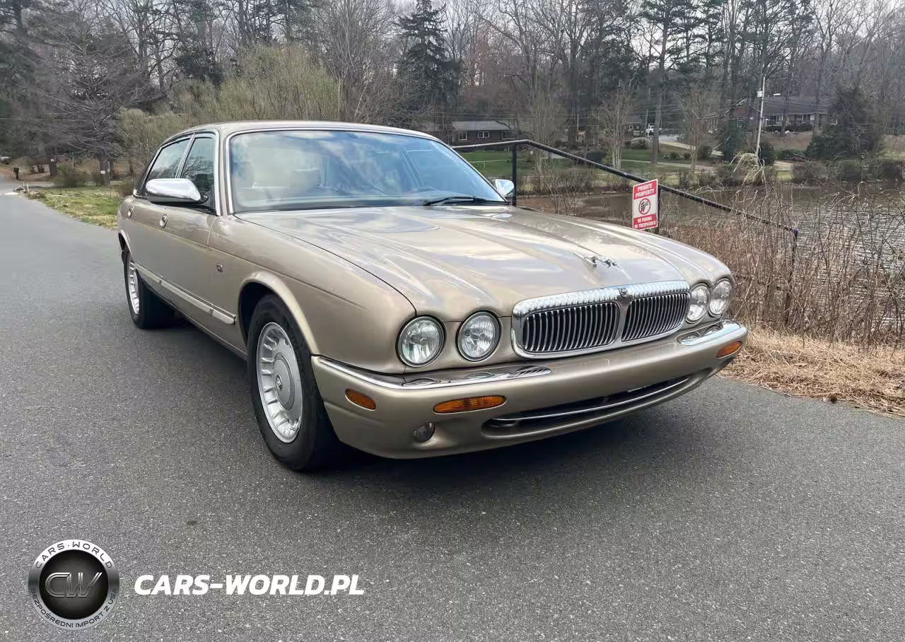 1998 Jaguar Vandenplas