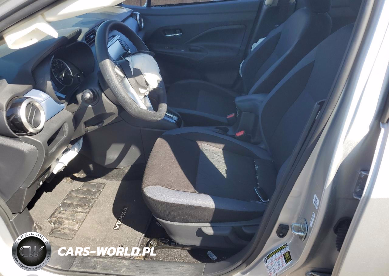 2025 Nissan Versa Sv VIN:3N1CN8EV1SL860838 - 7
