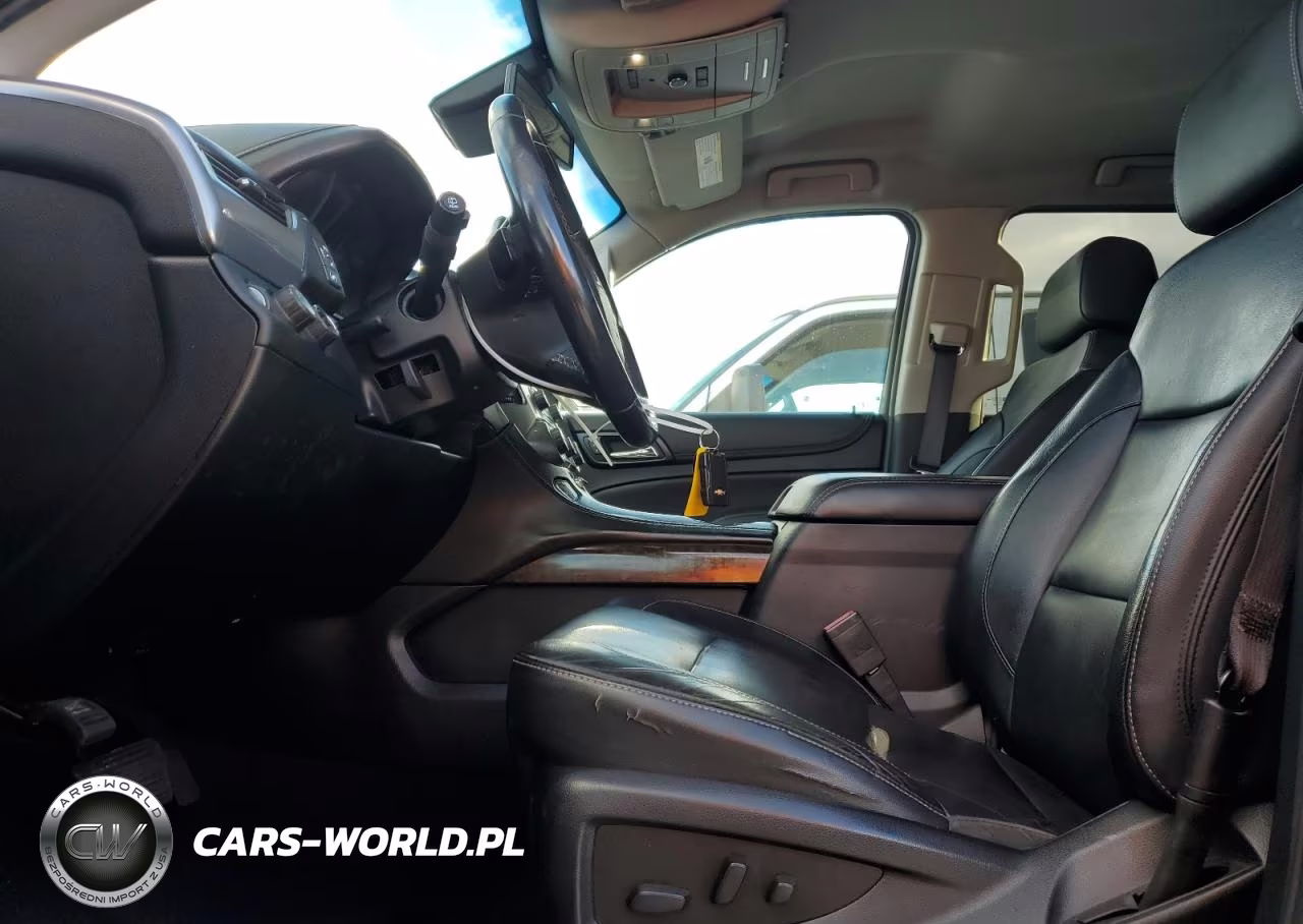 2019 Chevrolet Suburban K1500 Lt VIN:1GNSKHKC9KR189049 - 7