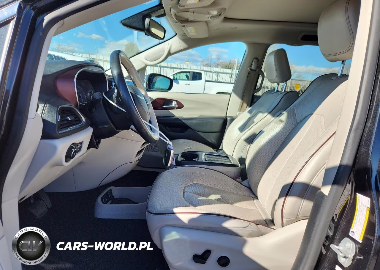 2020 Chrysler Pacifica Limited VIN:2C4RC1GG3LR157930 - 7