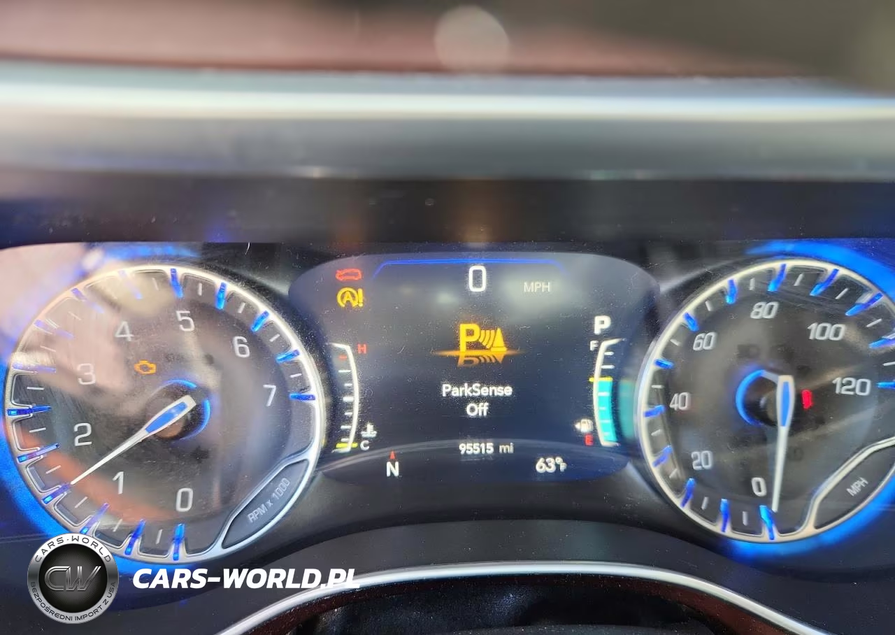2020 Chrysler Pacifica Limited VIN:2C4RC1GG3LR157930 - 9