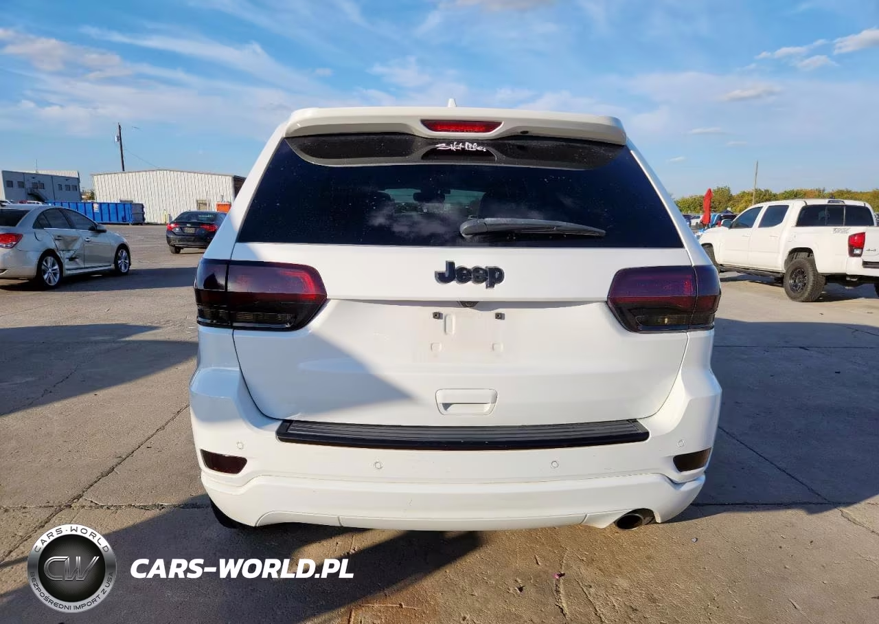 2018 Jeep Grand Cherokee Laredo VIN:1C4RJFAG4JC343767 - 6