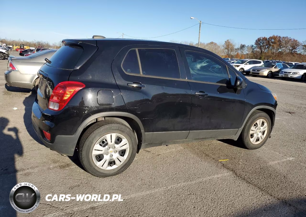 2017 Chevrolet Trax Ls VIN:3GNCJKSB9HL260049 - 3