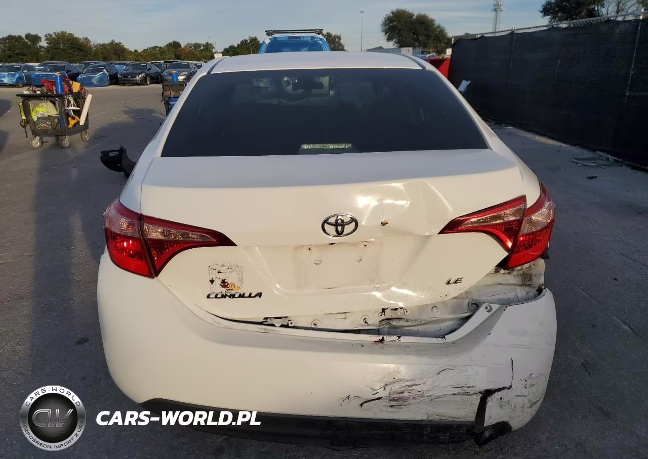 2019 Toyota Corolla L VIN:2T1BURHE5KC162023 - 6