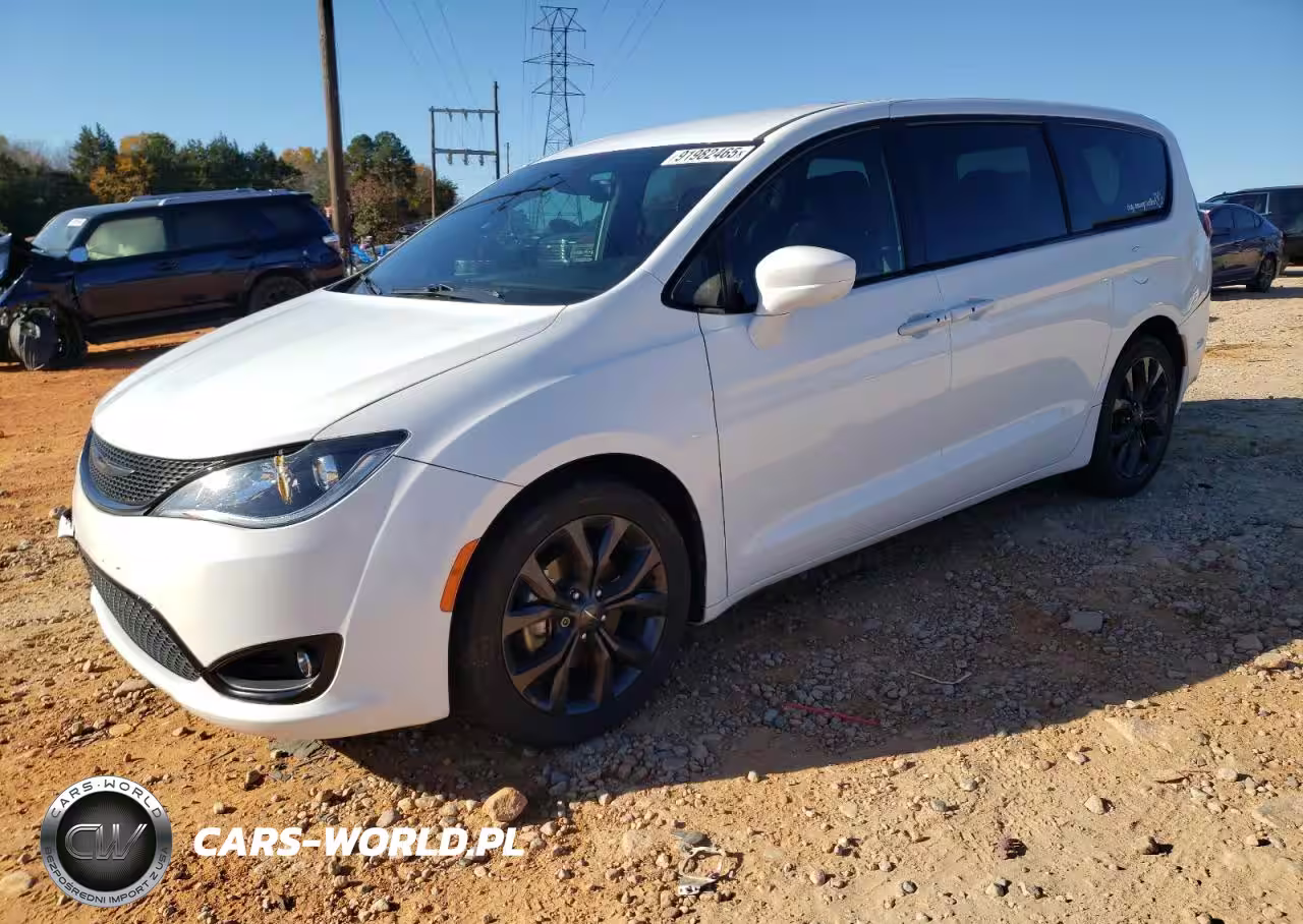 2019 Chrysler Pacifica Touring Plus