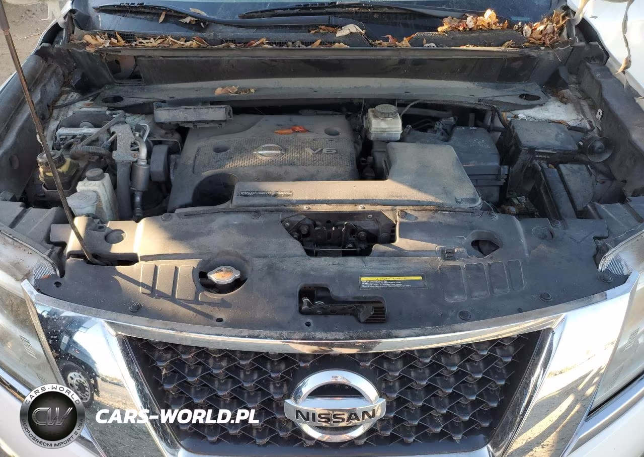 2015 Nissan Pathfinder S VIN:5N1AR2MM4FC695556 - 12