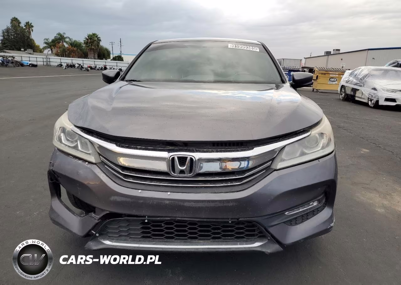 2017 Honda Accord Sport VIN:1HGCR2F54HA297833 - 5