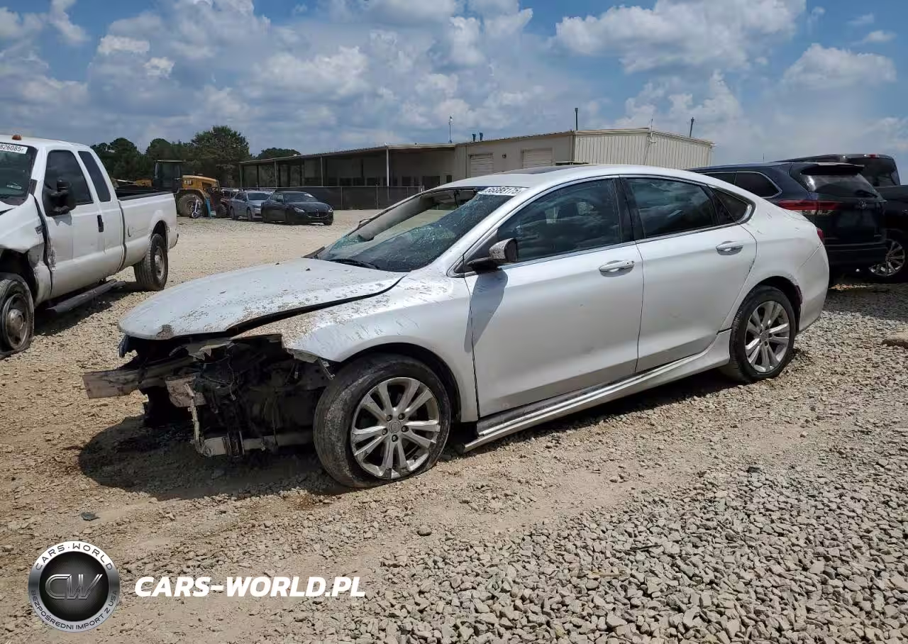 2015 Chrysler 200 Limited