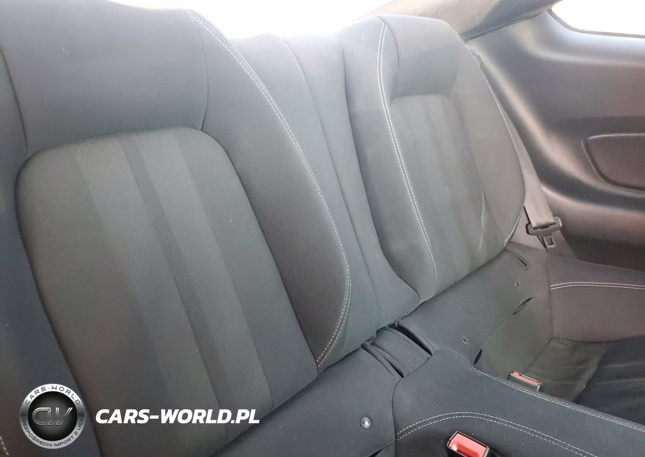 2019 Ford Mustang VIN:1FA6P8TH3K5181211 - 10