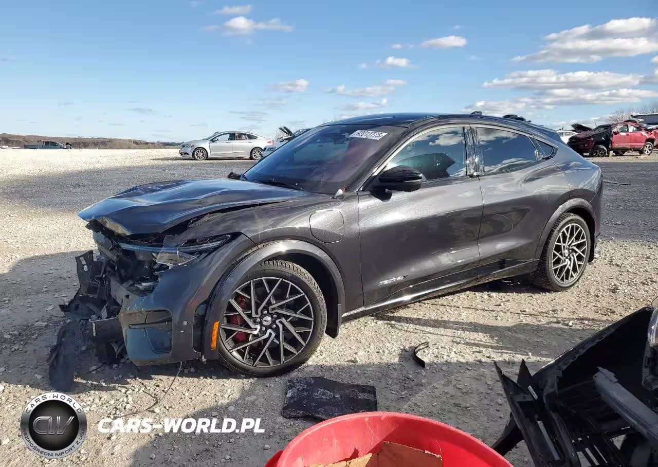 2022 Ford Mustang Mach-E Gt