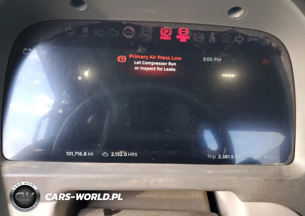 2024 Peterbilt 579 Semi Truck VIN:1XPBAP8XXRD691610 - 8