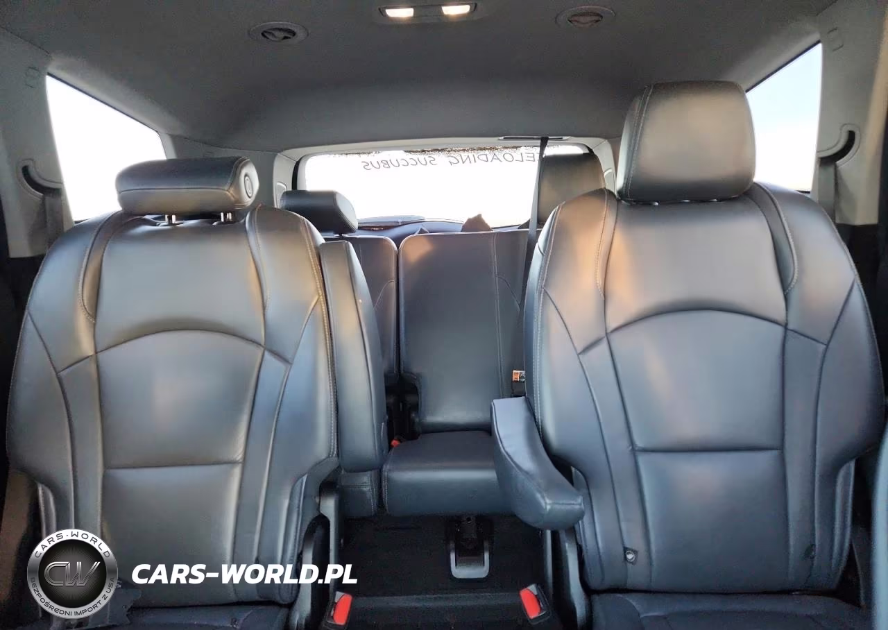 2018 Buick Enclave Premium VIN:5GAERCKW4JJ174780 - 10