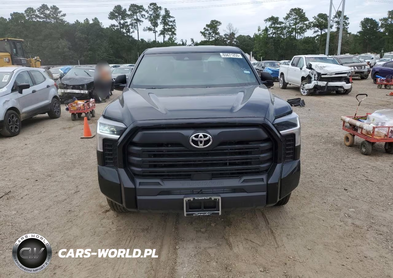 2025 Toyota Tundra Crewmax Sr VIN:5TFKB5AB8SX046749 - 5