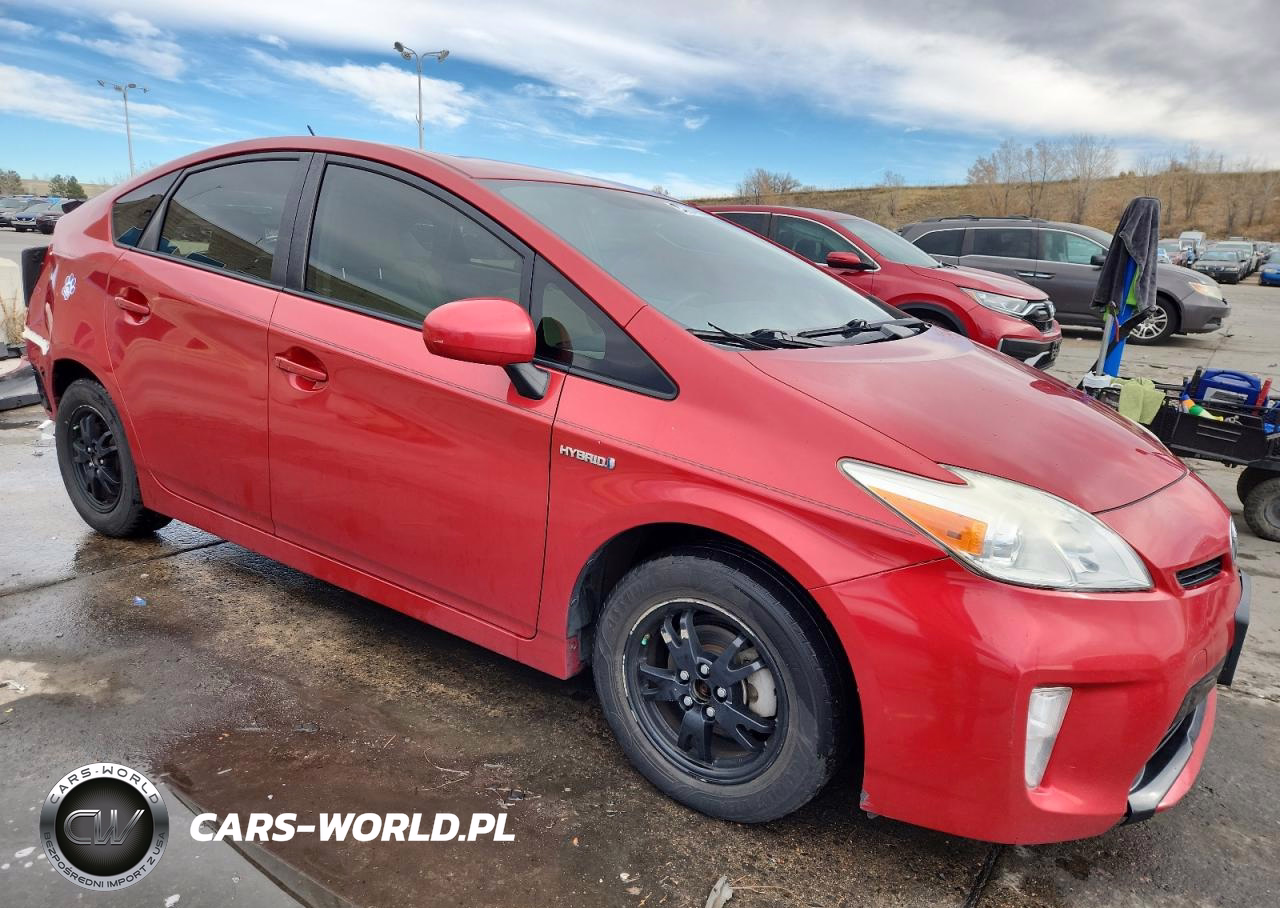 2015 Toyota Prius VIN:JTDKN3DU5F1937552 - 4