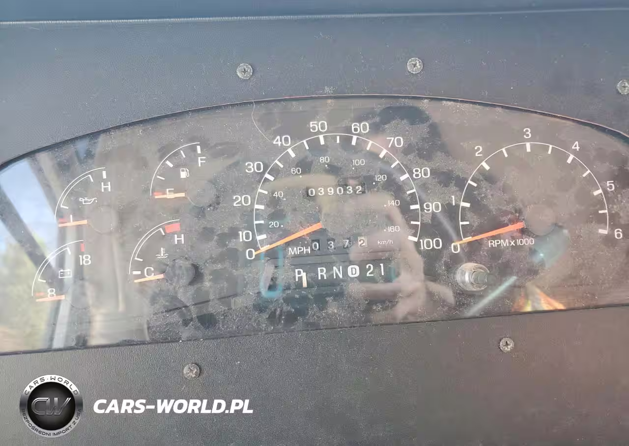 1999 Ford F550 Super Duty Stripped Chassis VIN:3FCNF53S4XJA17360 - 8