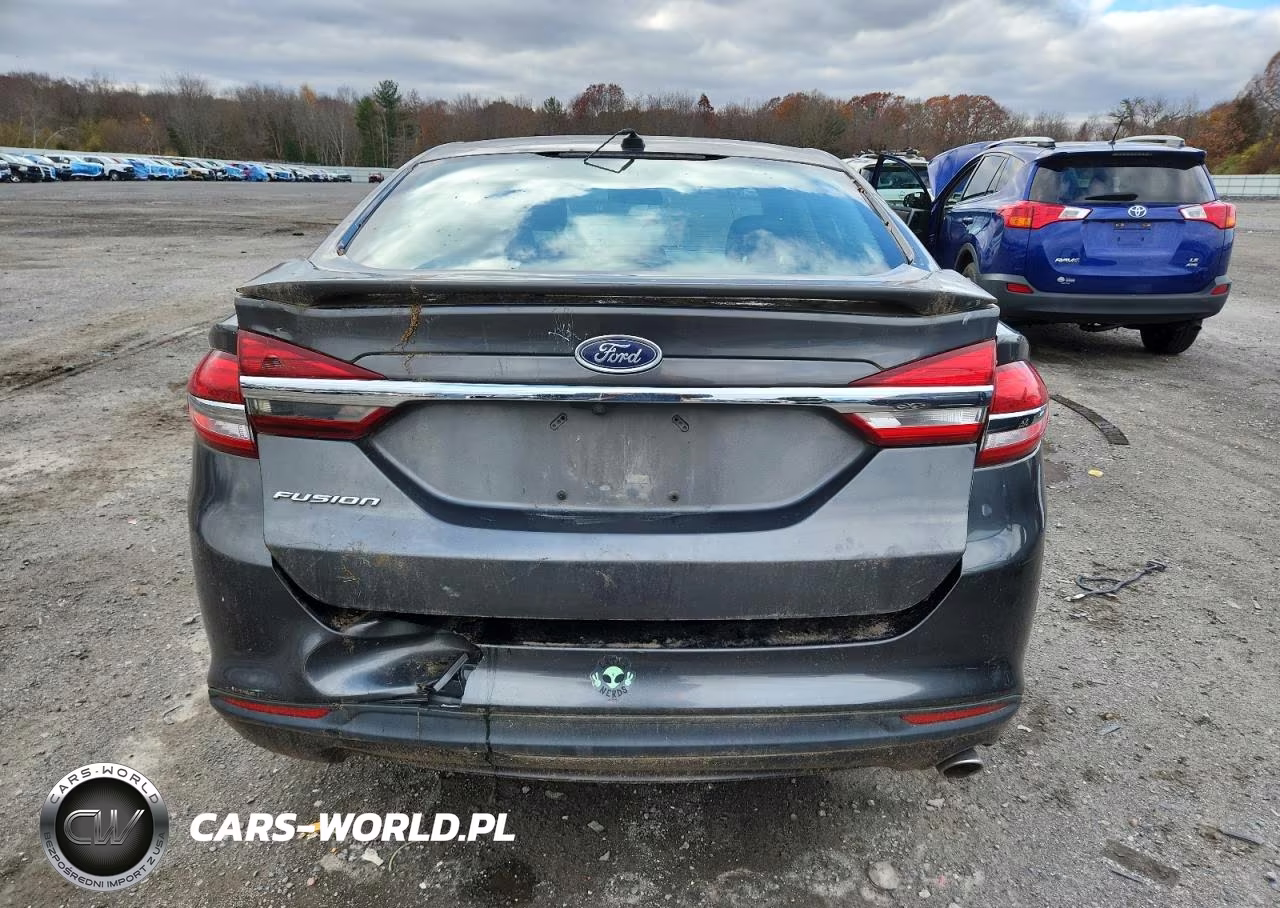 2017 Ford Fusion S VIN:3FA6P0G76HR173404 - 6