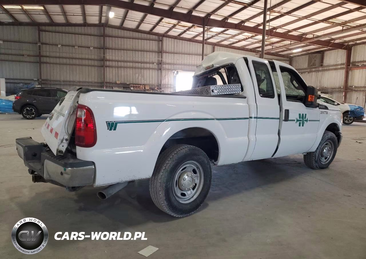 2013 Ford F250 Super Duty VIN:1FT7X2A65DEB42975 - 3