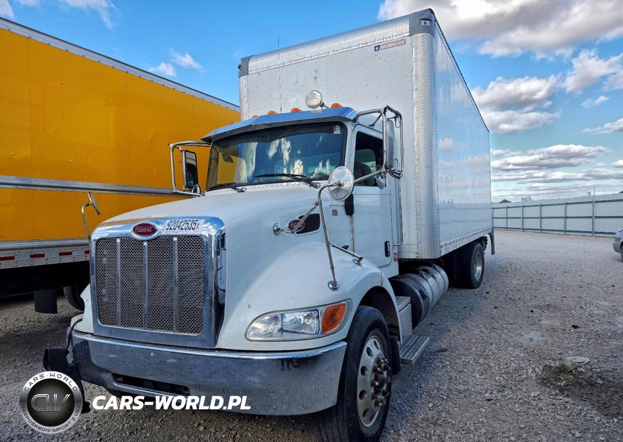 2020 Peterbilt 337 Box Truck